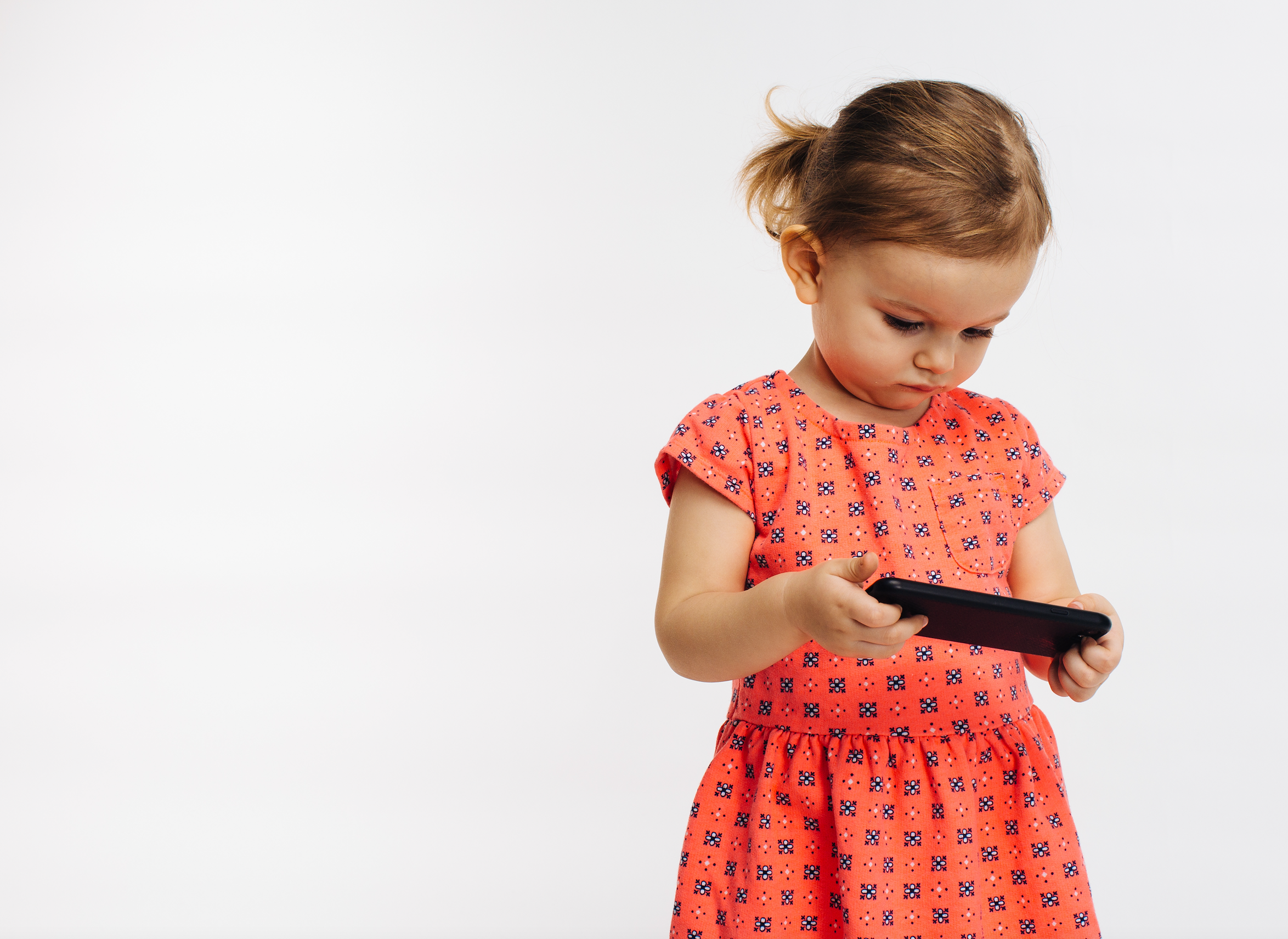 Does Your Screen Time Interrupt Your Relationship With Your Child ...